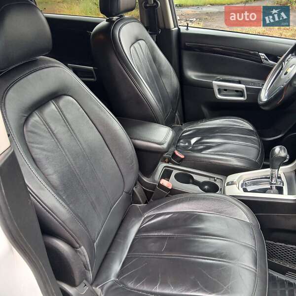 Внедорожник / Кроссовер Chevrolet Captiva Sport 2014 в Коростене