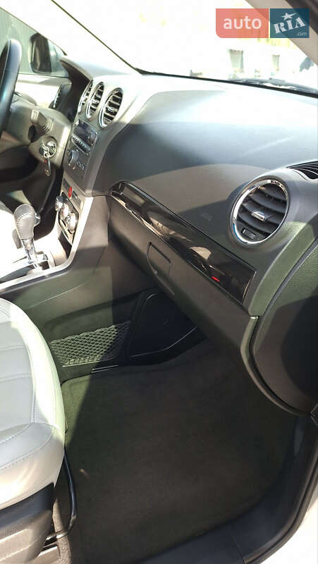 Внедорожник / Кроссовер Chevrolet Captiva Sport 2014 в Полтаве