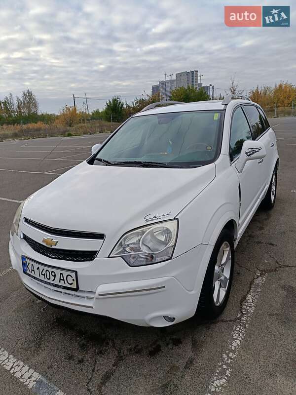 Внедорожник / Кроссовер Chevrolet Captiva Sport 2014 в Киеве