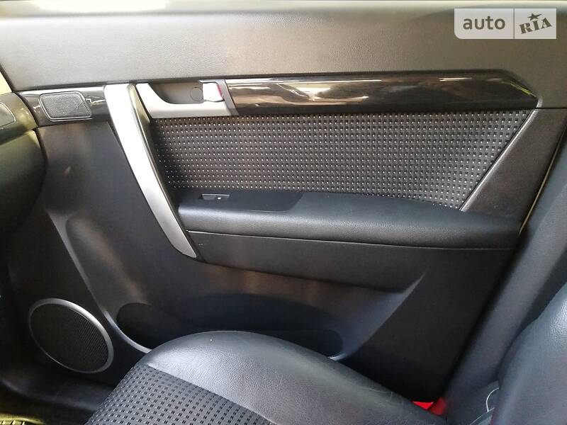 Позашляховик / Кросовер Chevrolet Captiva 2012 в Харкові