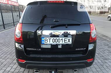 Позашляховик / Кросовер Chevrolet Captiva 2010 в 