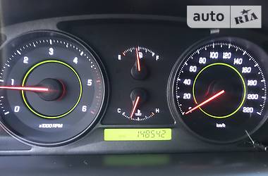 Позашляховик / Кросовер Chevrolet Captiva 2010 в 