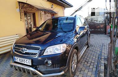 Позашляховик / Кросовер Chevrolet Captiva 2008 в 