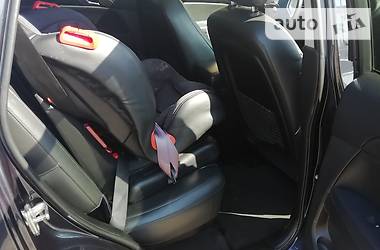 Позашляховик / Кросовер Chevrolet Captiva 2014 в 