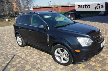 Позашляховик / Кросовер Chevrolet Captiva 2014 в 