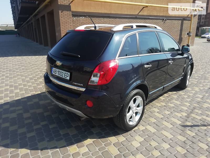 Позашляховик / Кросовер Chevrolet Captiva 2014 в Вінниці