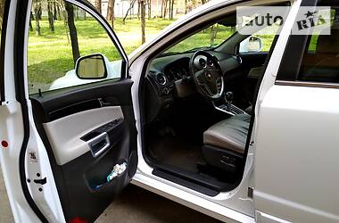 Позашляховик / Кросовер Chevrolet Captiva 2014 в 
