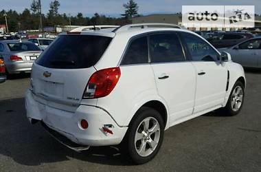 Позашляховик / Кросовер Chevrolet Captiva 2014 в 