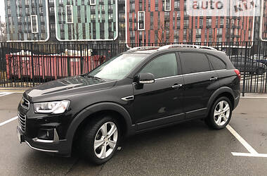 Внедорожник / Кроссовер Chevrolet Captiva 2017 в 