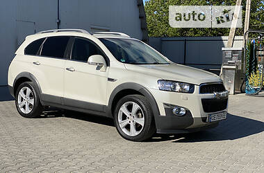 Внедорожник / Кроссовер Chevrolet Captiva 2012 в 