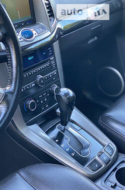 Внедорожник / Кроссовер Chevrolet Captiva 2012 в 
