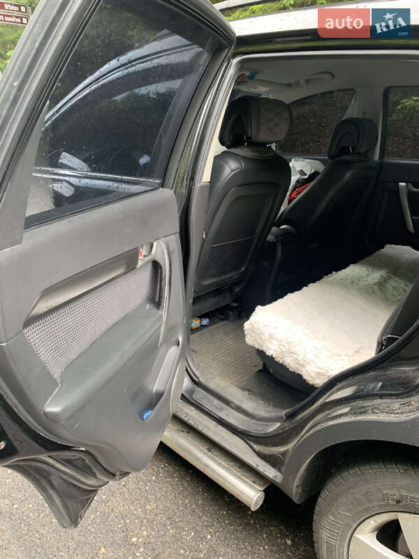 Универсал Chevrolet Captiva 2008 в Тячеве