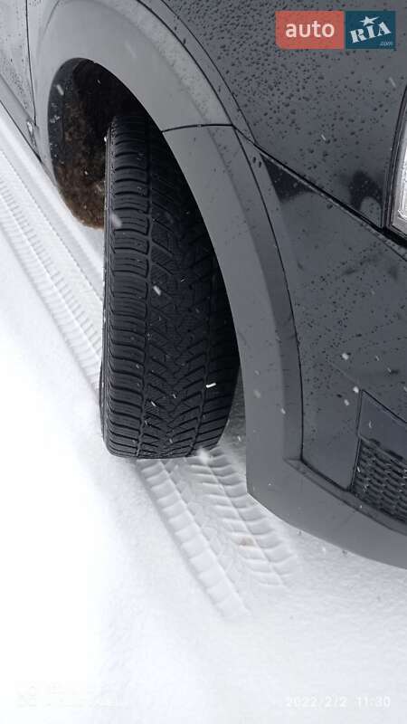 Позашляховик / Кросовер Chevrolet Captiva 2011 в Камені-Каширському