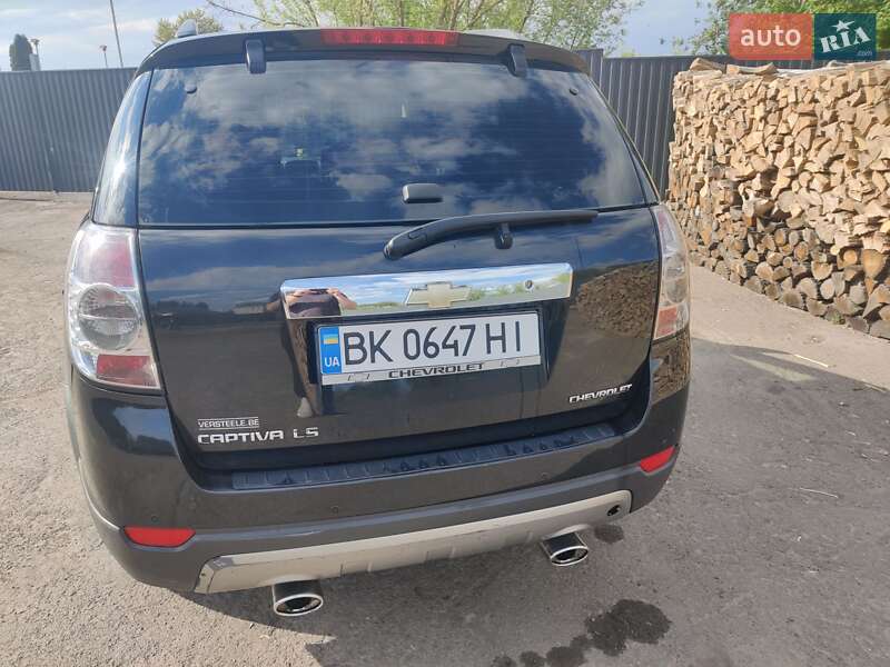 Внедорожник / Кроссовер Chevrolet Captiva 2009 в Демидовке