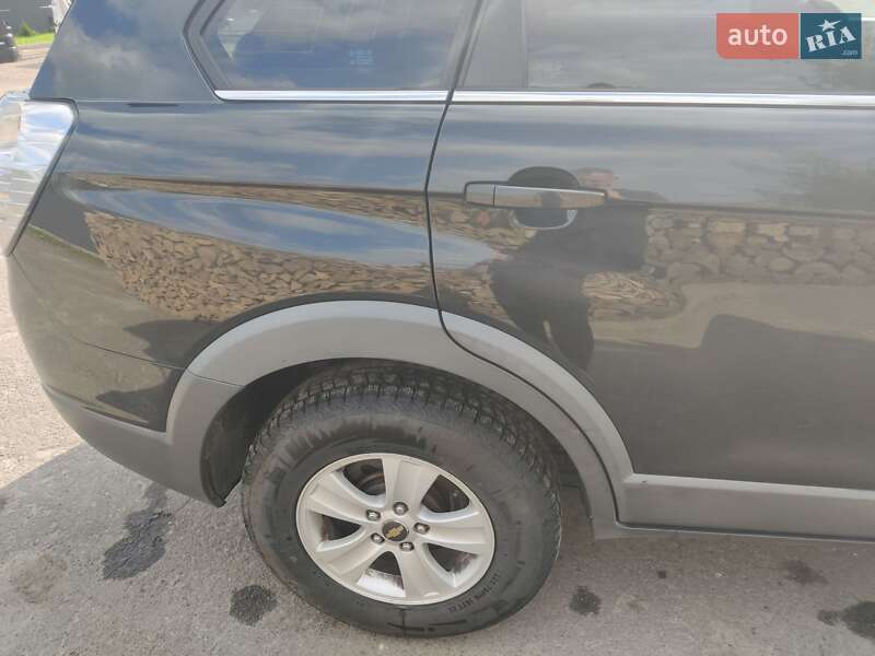 Внедорожник / Кроссовер Chevrolet Captiva 2009 в Демидовке