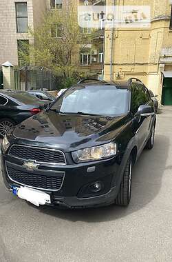 Позашляховик / Кросовер Chevrolet Captiva 2013 в Києві