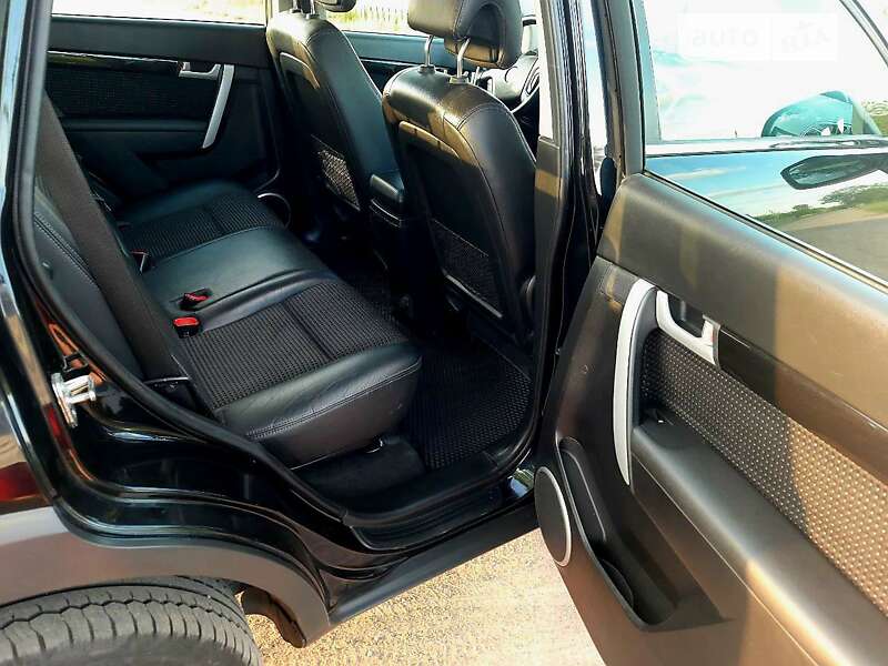 Позашляховик / Кросовер Chevrolet Captiva 2012 в Коростені фото 12 Позашляховик / Кросовер Chevrolet Captiva 2012 в Коростені