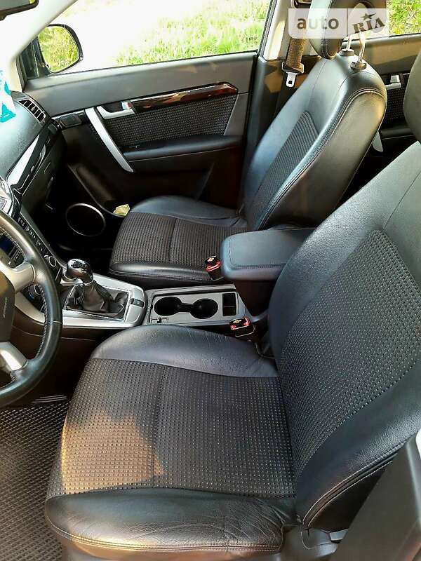Позашляховик / Кросовер Chevrolet Captiva 2012 в Коростені фото 17 Позашляховик / Кросовер Chevrolet Captiva 2012 в Коростені