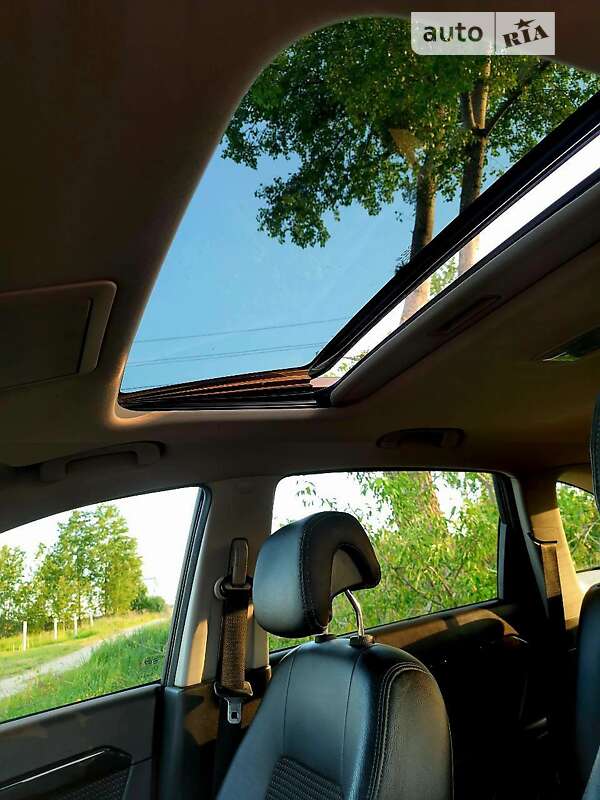 Позашляховик / Кросовер Chevrolet Captiva 2012 в Коростені фото 18 Позашляховик / Кросовер Chevrolet Captiva 2012 в Коростені