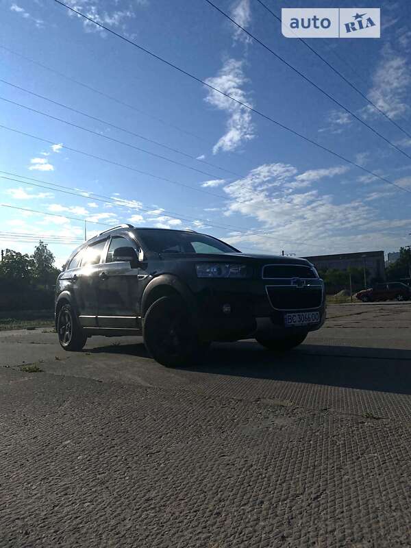 Внедорожник / Кроссовер Chevrolet Captiva 2011 в Львове