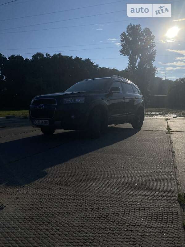 Внедорожник / Кроссовер Chevrolet Captiva 2011 в Львове