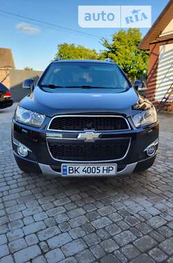 Внедорожник / Кроссовер Chevrolet Captiva 2011 в Ровно