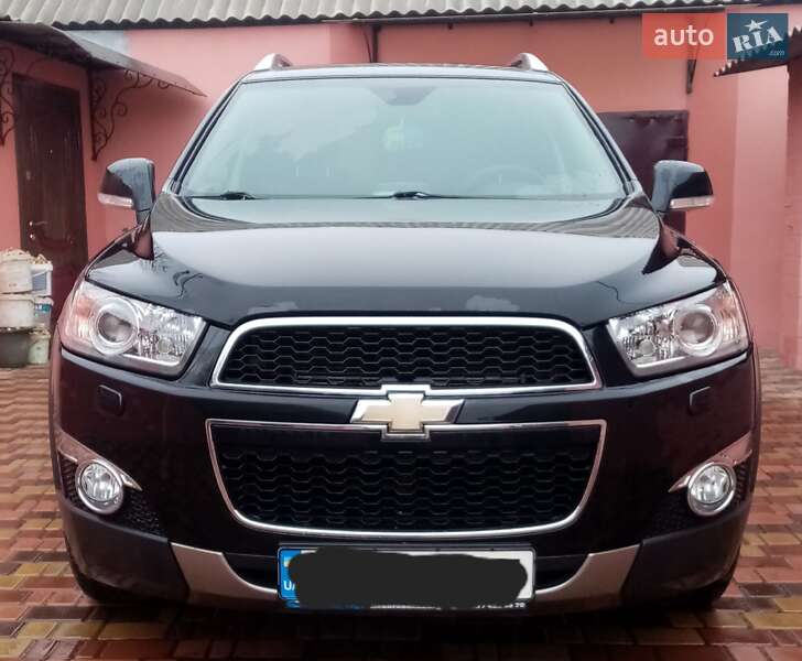 Внедорожник / Кроссовер Chevrolet Captiva 2011 в Царичанке