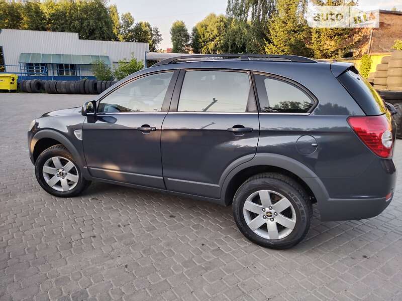 Внедорожник / Кроссовер Chevrolet Captiva 2007 в Хмельницком