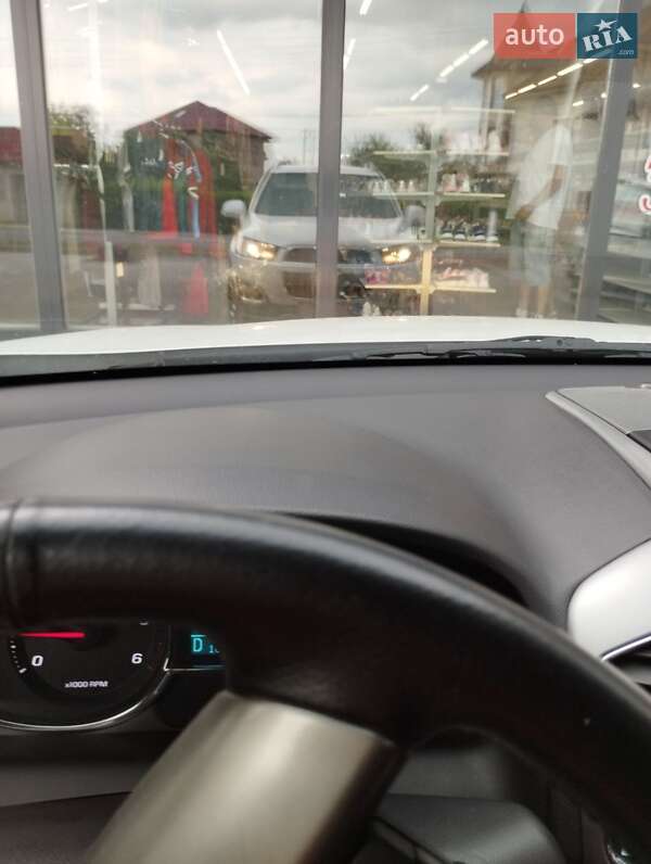 Внедорожник / Кроссовер Chevrolet Captiva 2013 в Косове фото 17 Внедорожник / Кроссовер Chevrolet Captiva 2013 в Косове