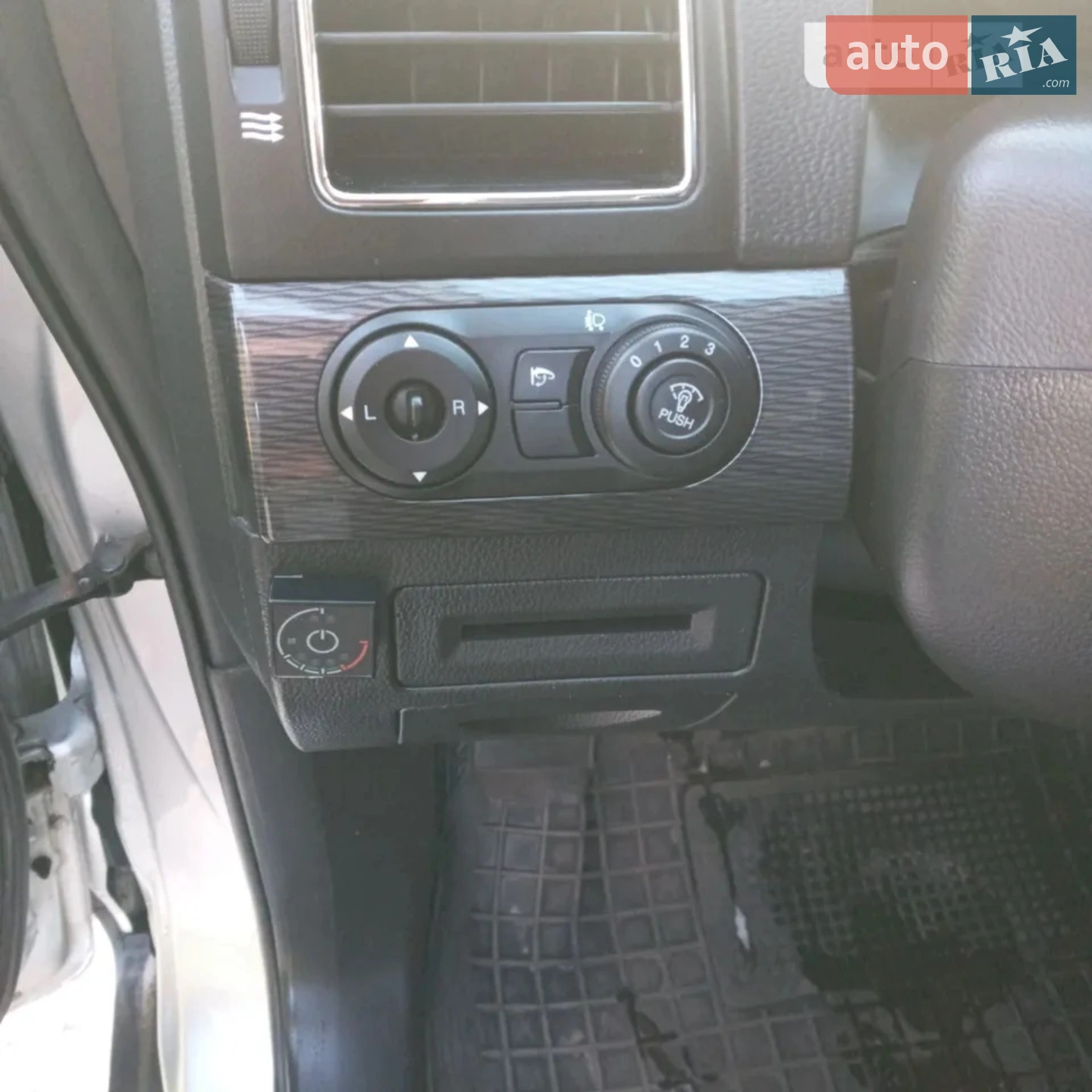 2013 Chevrolet Captiva - мініатюра 12