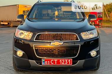 Внедорожник / Кроссовер Chevrolet Captiva 2012 в 