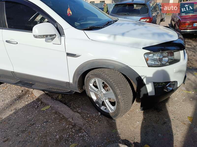 Внедорожник / Кроссовер Chevrolet Captiva 2011 в Каменском фото 3 Внедорожник / Кроссовер Chevrolet Captiva 2011 в Каменском