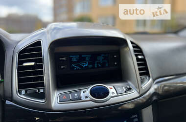 Внедорожник / Кроссовер Chevrolet Captiva 2013 в 