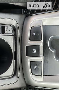 Внедорожник / Кроссовер Chevrolet Captiva 2013 в 