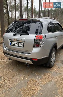 Внедорожник / Кроссовер Chevrolet Captiva 2012 в Ровно