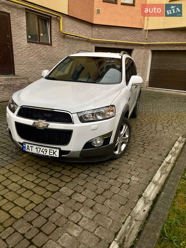 Позашляховик / Кросовер Chevrolet Captiva 2012 в Івано-Франківську