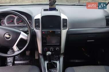 Позашляховик / Кросовер Chevrolet Captiva 2009 в 
