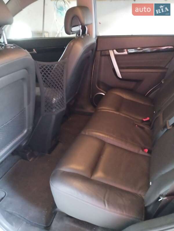 Внедорожник / Кроссовер Chevrolet Captiva 2013 в Косове фото 8 Внедорожник / Кроссовер Chevrolet Captiva 2013 в Косове