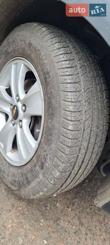 Позашляховик / Кросовер Chevrolet Captiva 2008 в Одесі