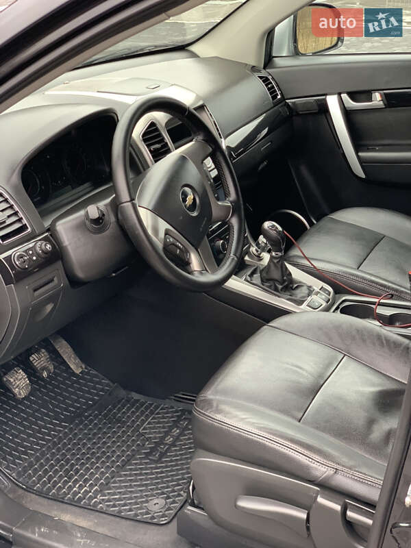 Внедорожник / Кроссовер Chevrolet Captiva 2012 в Львове