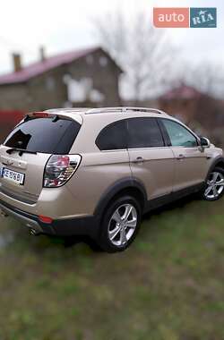 Внедорожник / Кроссовер Chevrolet Captiva 2012 в 