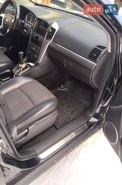 Внедорожник / Кроссовер Chevrolet Captiva 2009 в 