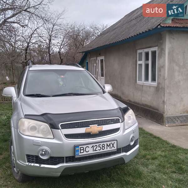 Внедорожник / Кроссовер Chevrolet Captiva 2008 в Хотине