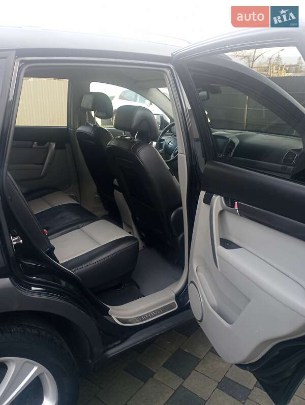 Позашляховик / Кросовер Chevrolet Captiva 2011 в Дрогобичі