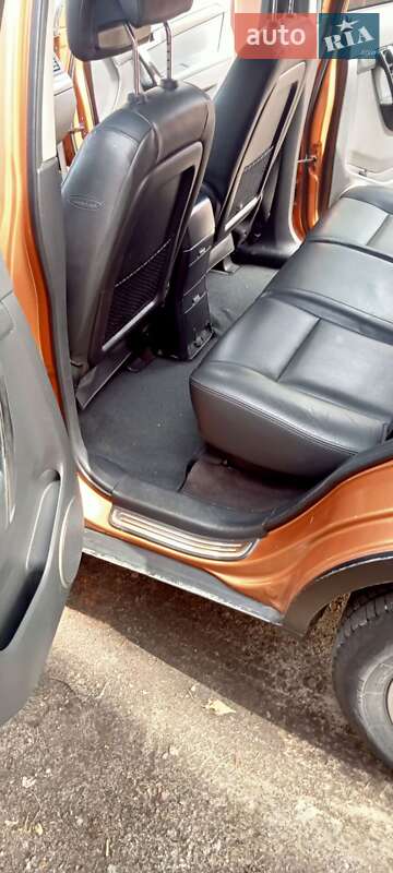 Внедорожник / Кроссовер Chevrolet Captiva 2006 в Киеве