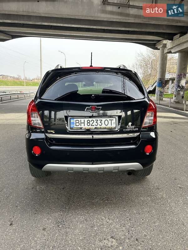 Внедорожник / Кроссовер Chevrolet Captiva 2014 в Одессе
