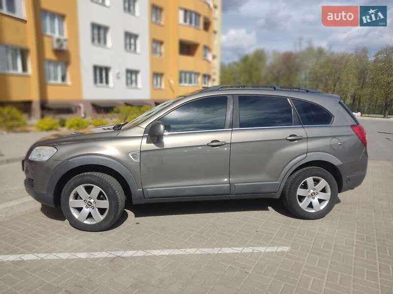 Внедорожник / Кроссовер Chevrolet Captiva 2008 в Чернигове фото 2 Внедорожник / Кроссовер Chevrolet Captiva 2008 в Чернигове