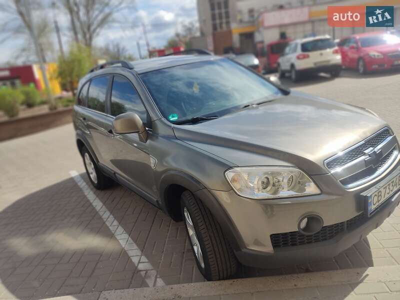Внедорожник / Кроссовер Chevrolet Captiva 2008 в Чернигове фото 10 Внедорожник / Кроссовер Chevrolet Captiva 2008 в Чернигове