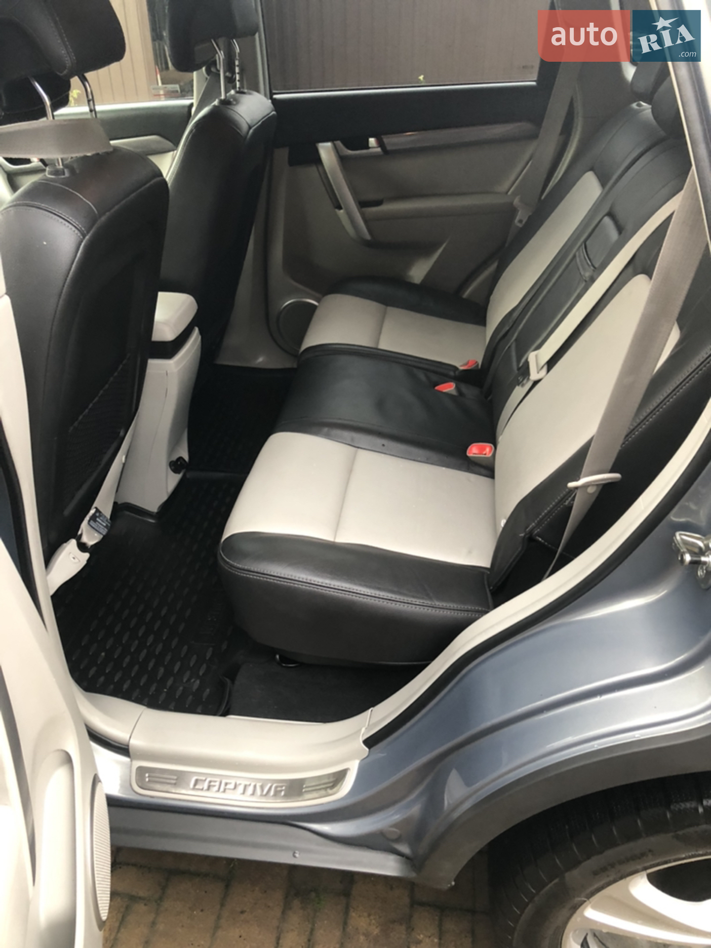 2011 Chevrolet Captiva - мініатюра 4