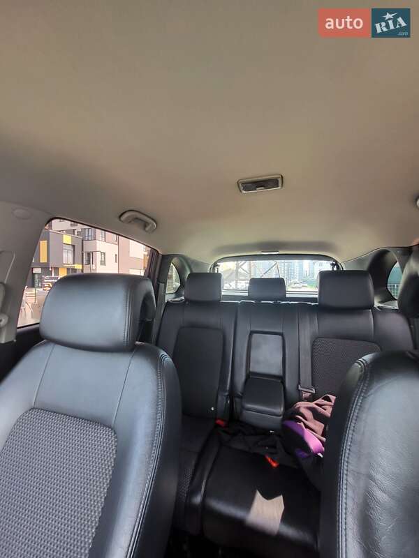 Внедорожник / Кроссовер Chevrolet Captiva 2008 в Ивано-Франковске